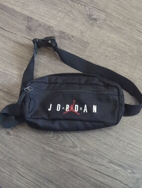 Nike Jordan Crossbody Bag
